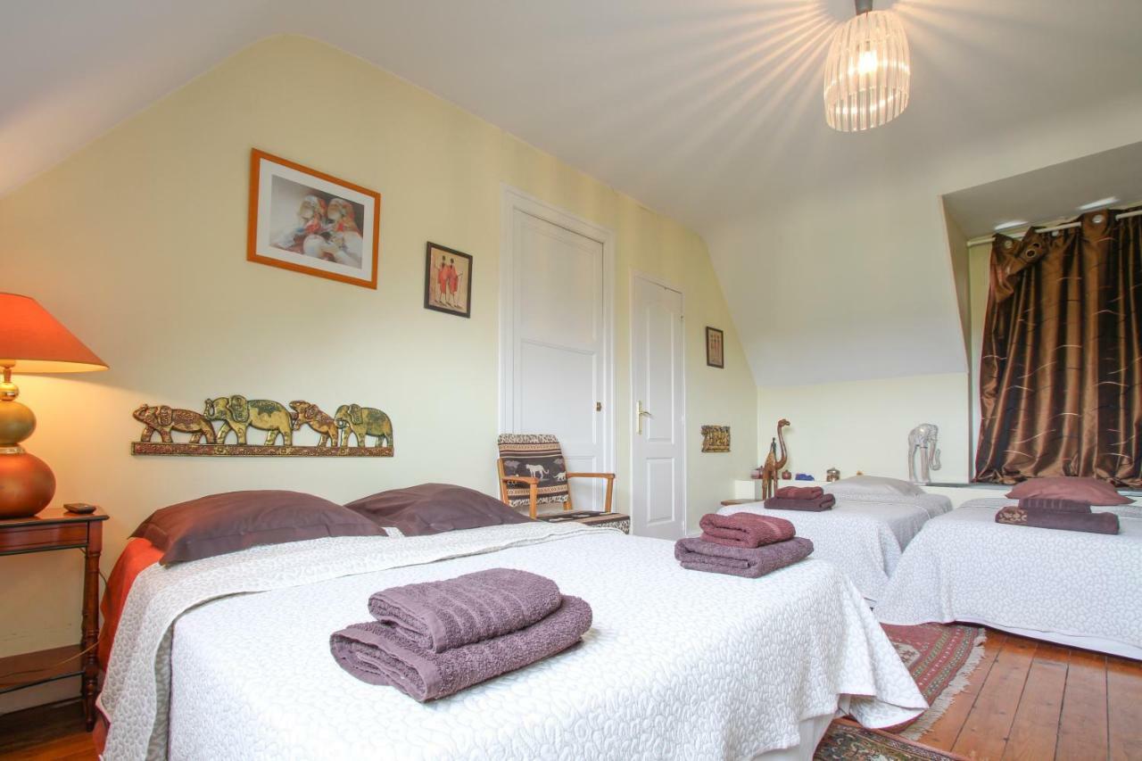 Bed and Breakfast Manoir Des Turets Yvre-l'Eveque Экстерьер фото
